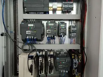 Sistema elétrico com tela de toque da Saphir Série H