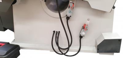 Máquina de Corte e Vinco PolyVinco - Bomba de Óleo