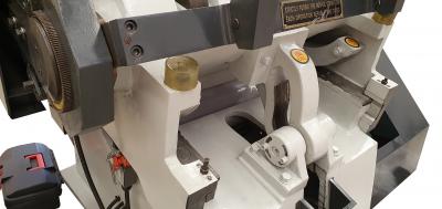 Máquina de Corte e Vinco PolyVinco - Robusta