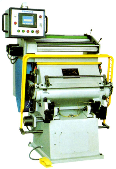 Máquina de Corte e Vinco PolyVinco 750
