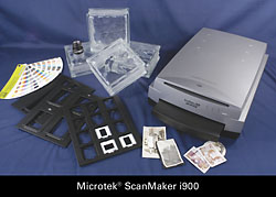 Microtek ScanMaker i900
